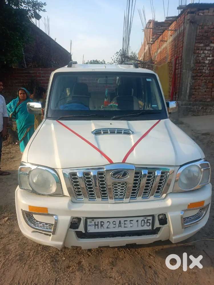 Mahindra Scorpio 2013 Diesel Well Maintained