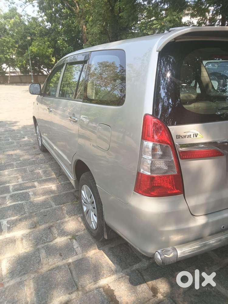 Toyota Innova [2013-2016] 2.5 G4 7 Str, 2014, Diesel
