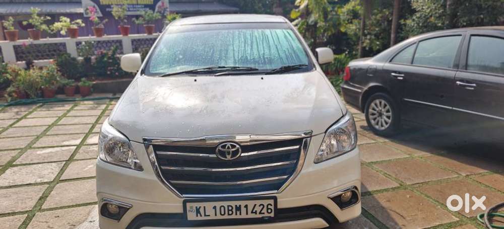 Toyota Innova 2.5 G (diesel) 8 Seater, 2012, Diesel