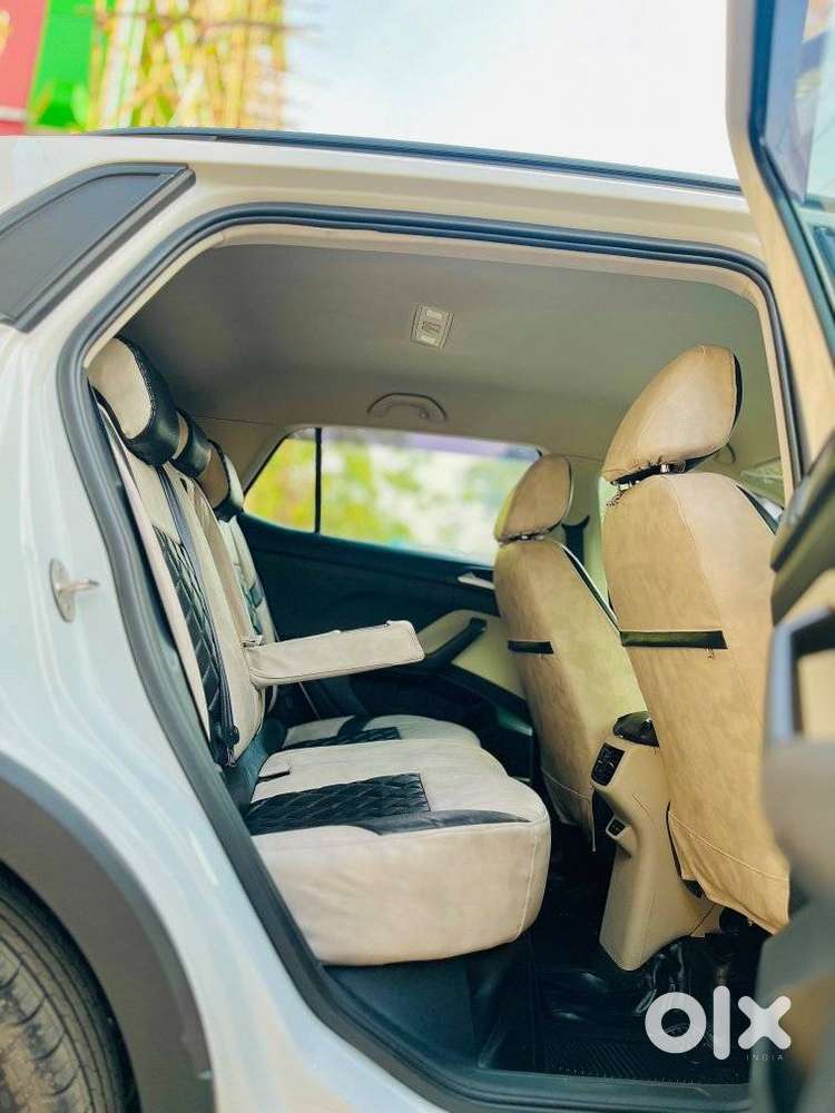 Volkswagen Taigun 1.0 Tsi Highline At, 2025, Petrol