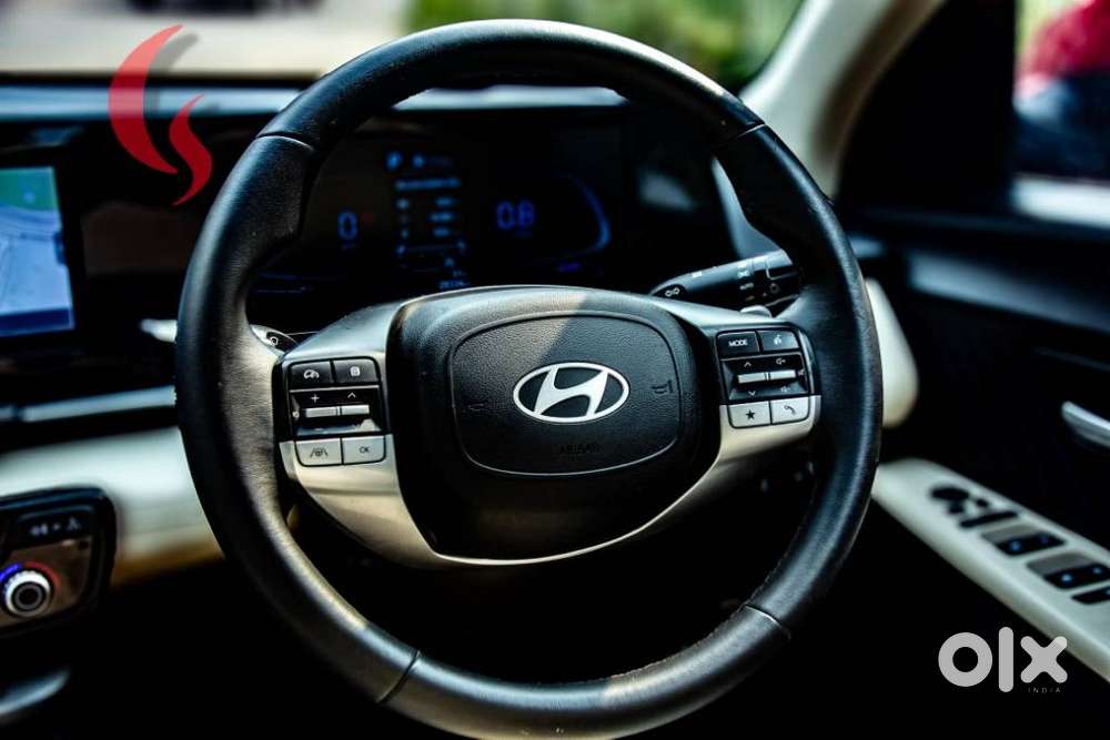 Hyundai Verna Sx (o) 1.5 Vtvt Ivt [2023 - 2026], 2023, Petrol