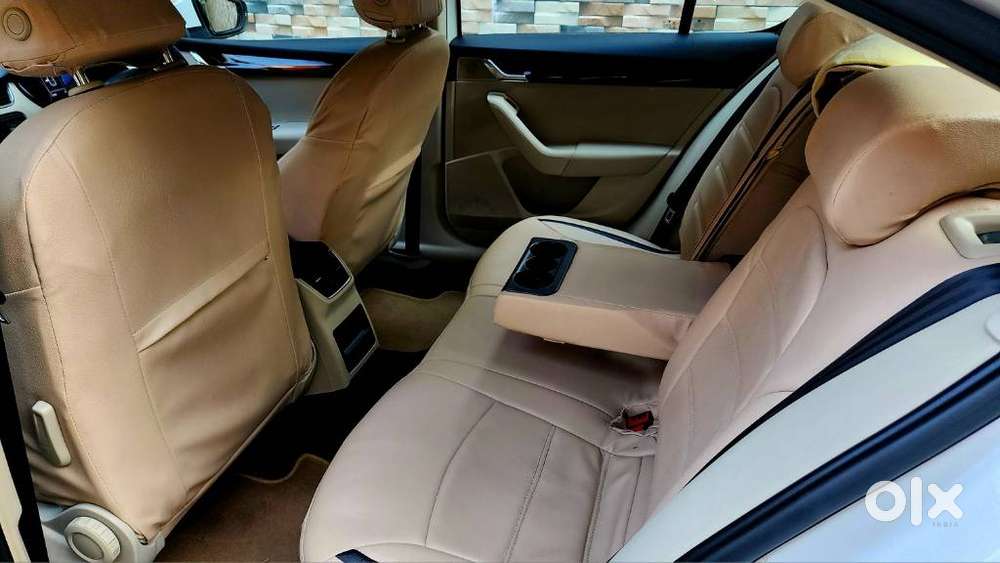 Skoda Octavia 2013-2017 Ambition Plus 1.8 Tsi At, 2017, Petrol