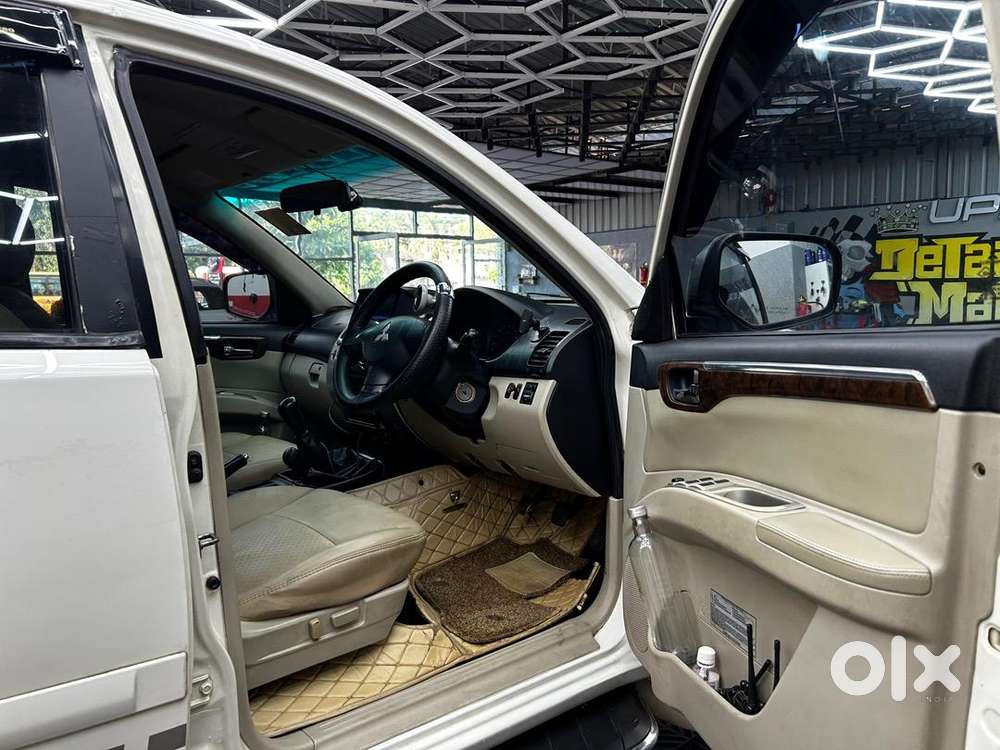 Mitsubishi Pajero Sport 2013 Diesel Well Maintained