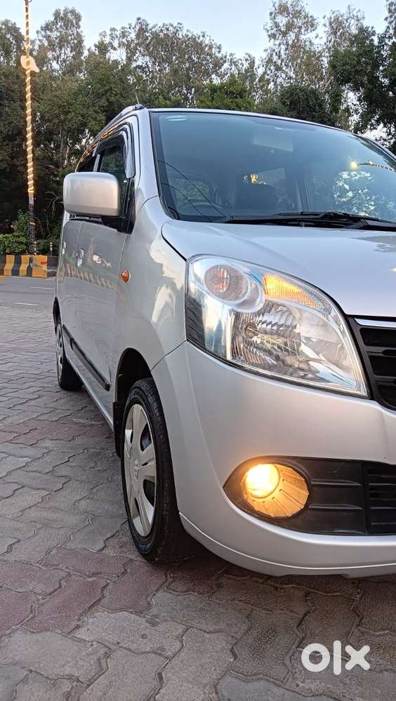 Maruti Suzuki Wagon R Vxi, 2013, Petrol