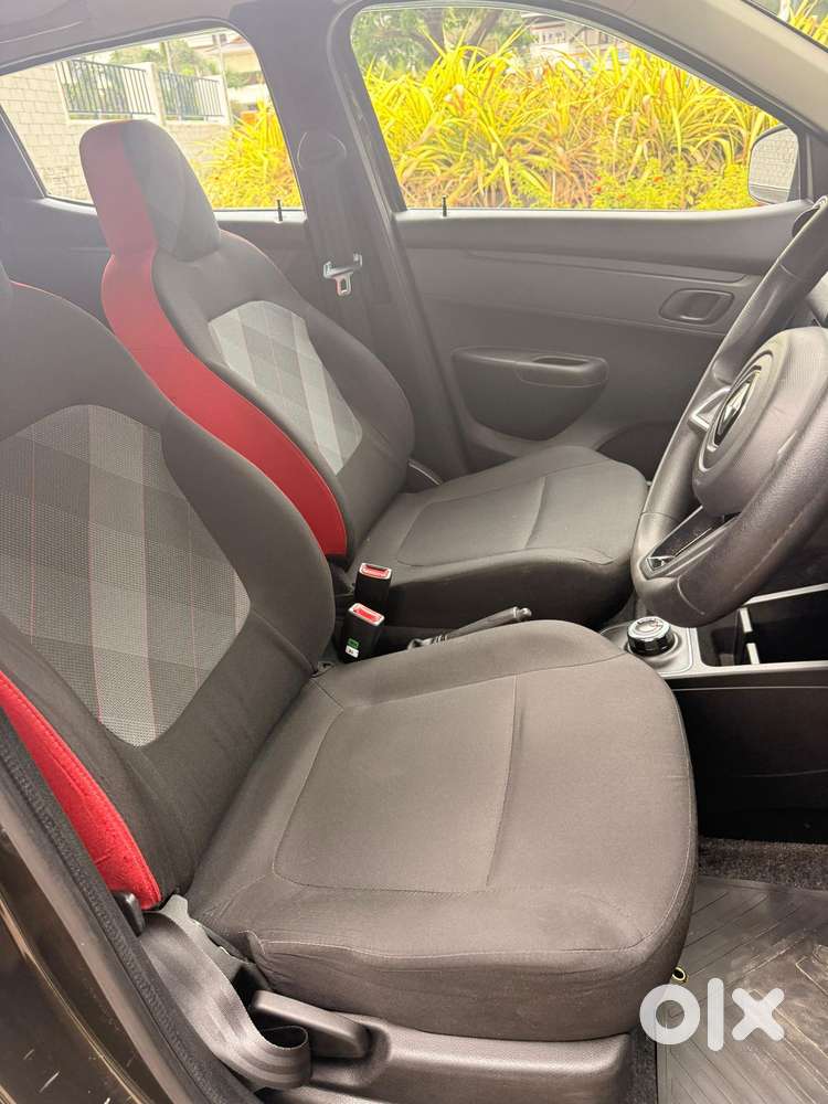 Renault Kwid Rxt 02 Anniversary Edition, 2022, Petrol