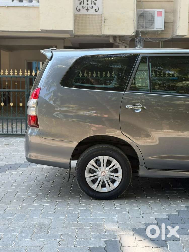 Toyota Innova 2.5 G (diesel) 7 Seater, 2013, Diesel