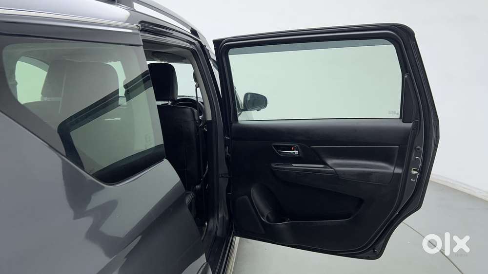 Maruti Suzuki Xl6 1.5 Alpha At, 2022, Petrol
