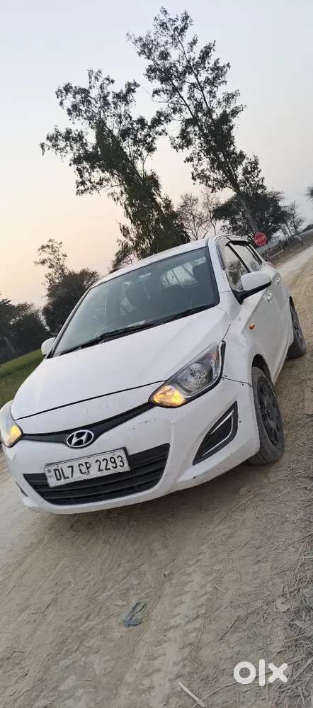 Hyundai I20 2013 Cng & Hybrids Good Condition