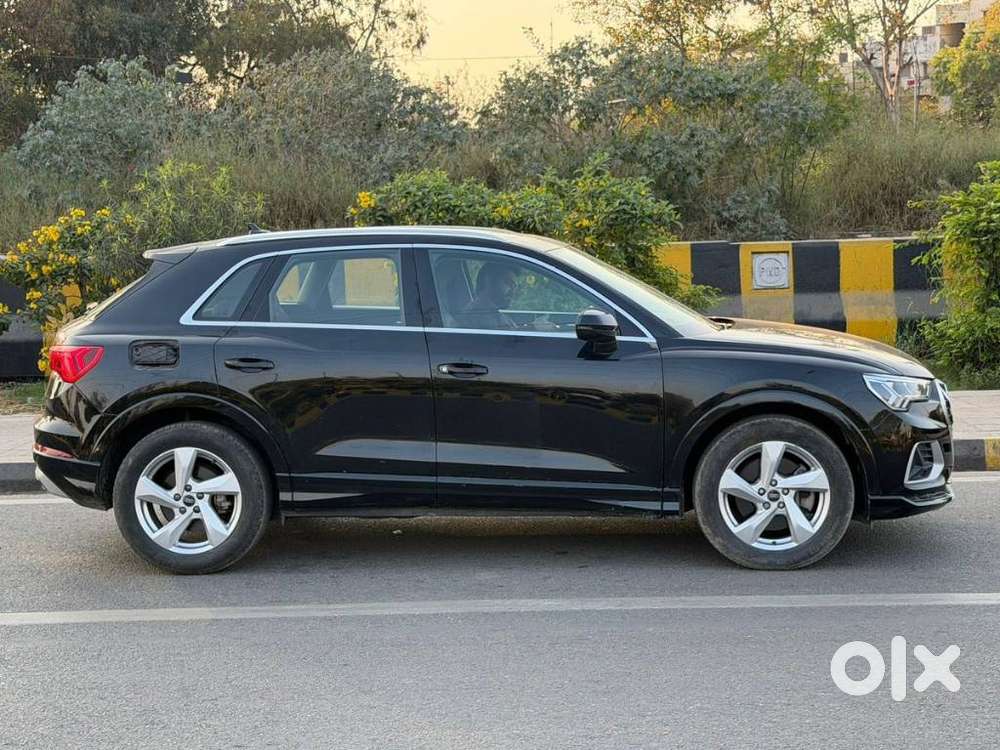 Audi Q3 40 Tfsi Premium Plus, 2023, Petrol