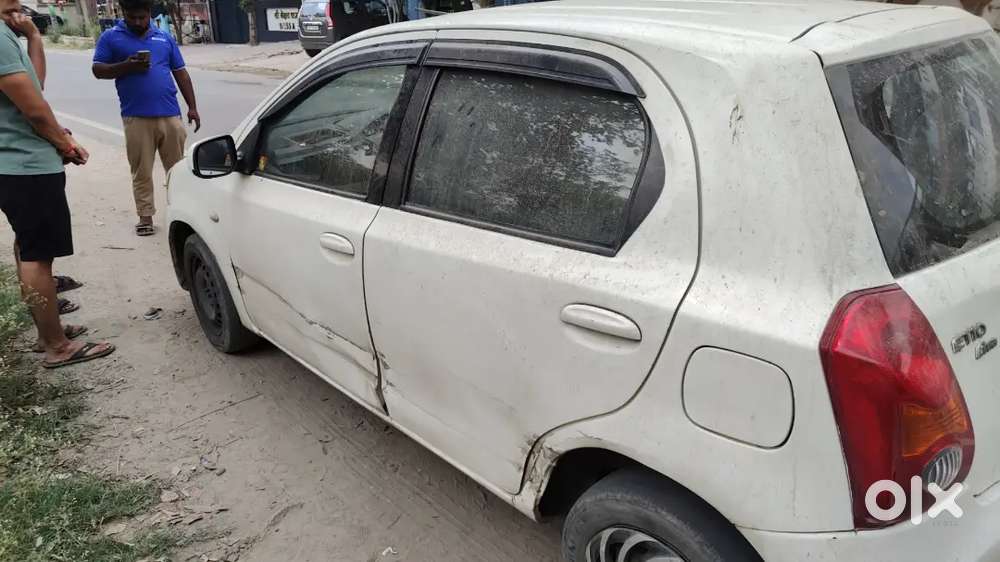 Toyota Etios Liva 2012