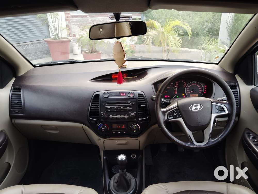 Hyundai I20 2009-2011 Asta, 2009, Petrol