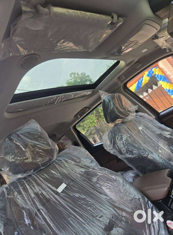 Mahindra Scorpio N Z8 L Petrol At 7 Str, 2025, Petrol