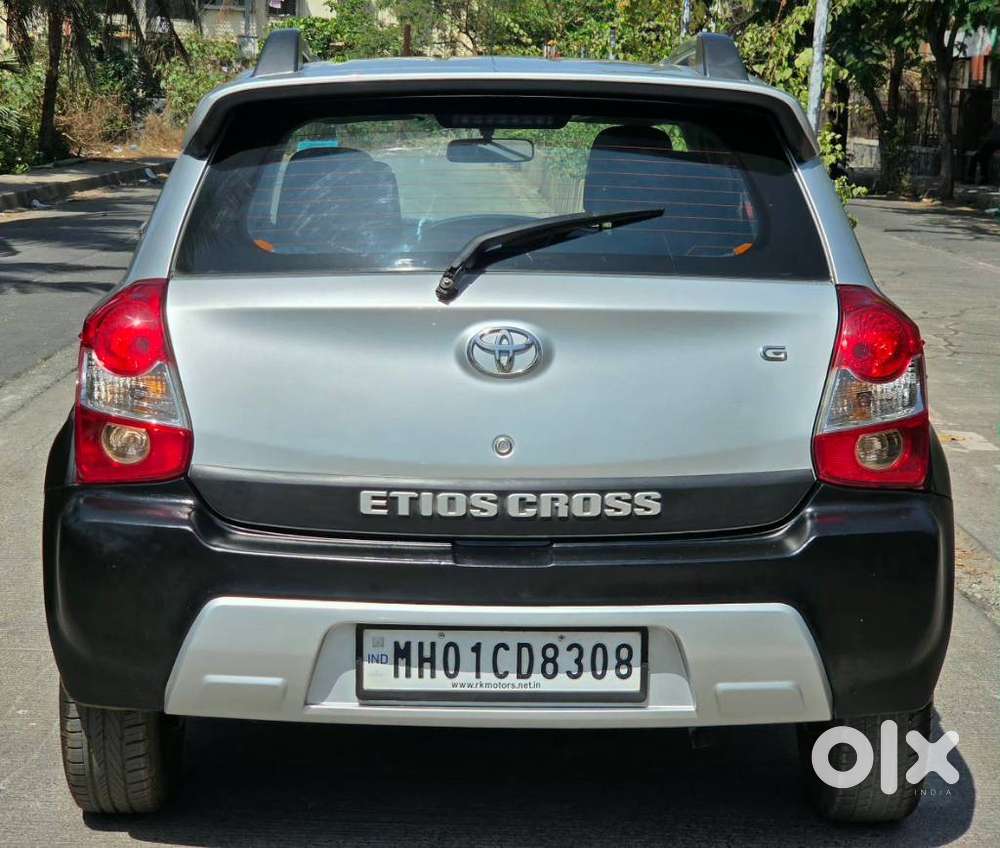 Toyota Etios Cross 1.2l G, 2016, Petrol
