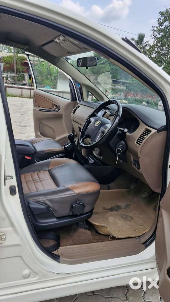 Toyota Innova, 2016, Diesel