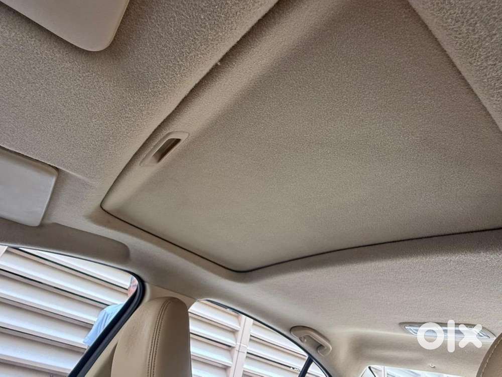 Honda City -automatic -sunroof-ivtec-vx