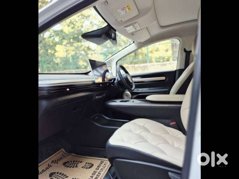 Mg Windsor Ev Essence Pro 2025