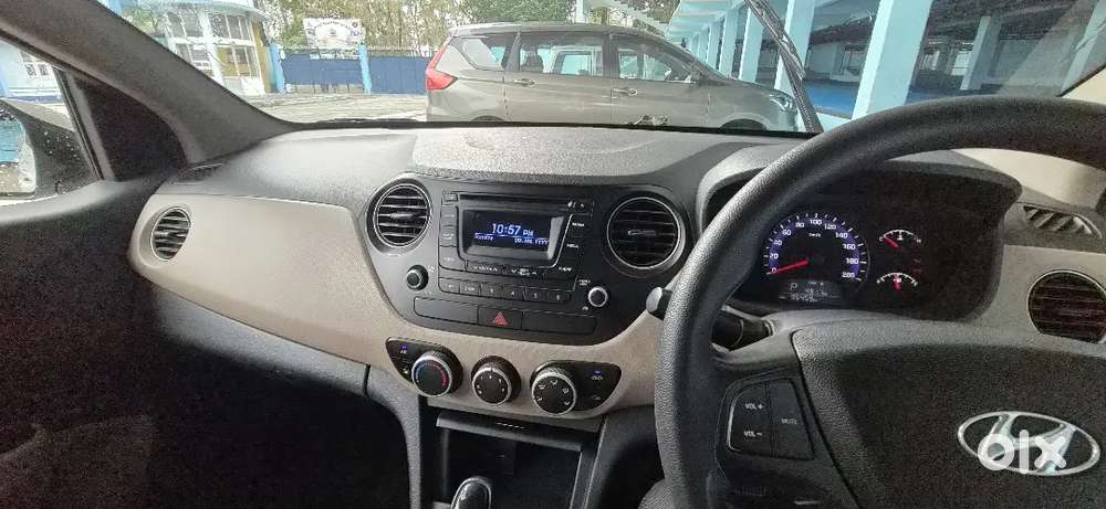Hundai Excent Automatic Car