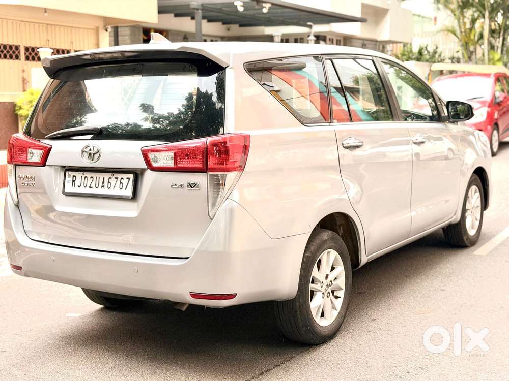 Toyota Innova Crysta 2.4 V 7 Str, 2017, Diesel