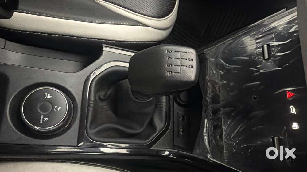 Tata Curvv Pure Plus S 1.2 Revotron Petrol 7dca, 2025, Petrol