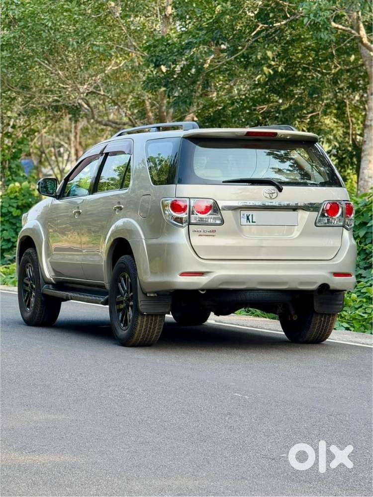 Toyota Fortuner 4x2 At 2.8 Diesel, 2013, Diesel
