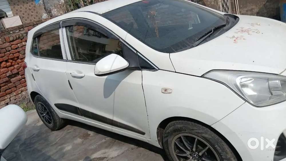 Hyundai Grand I10 2018 Petrol 65000 Km Driven