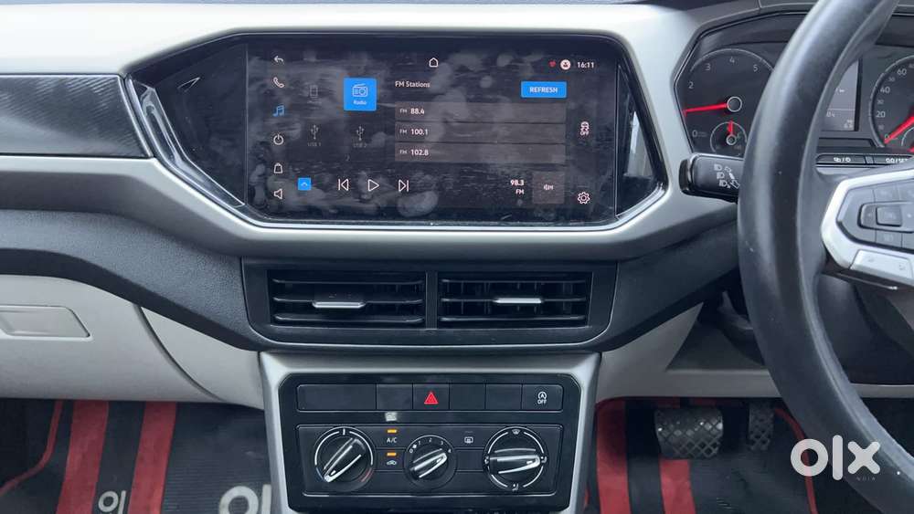 Volkswagen Taigun 1.0 Tsi Highline At, 2022, Petrol