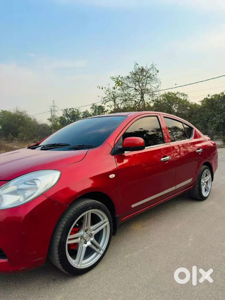 1st Owner Sunny For Sale With Star Alloys And Vig And Flat Tyres