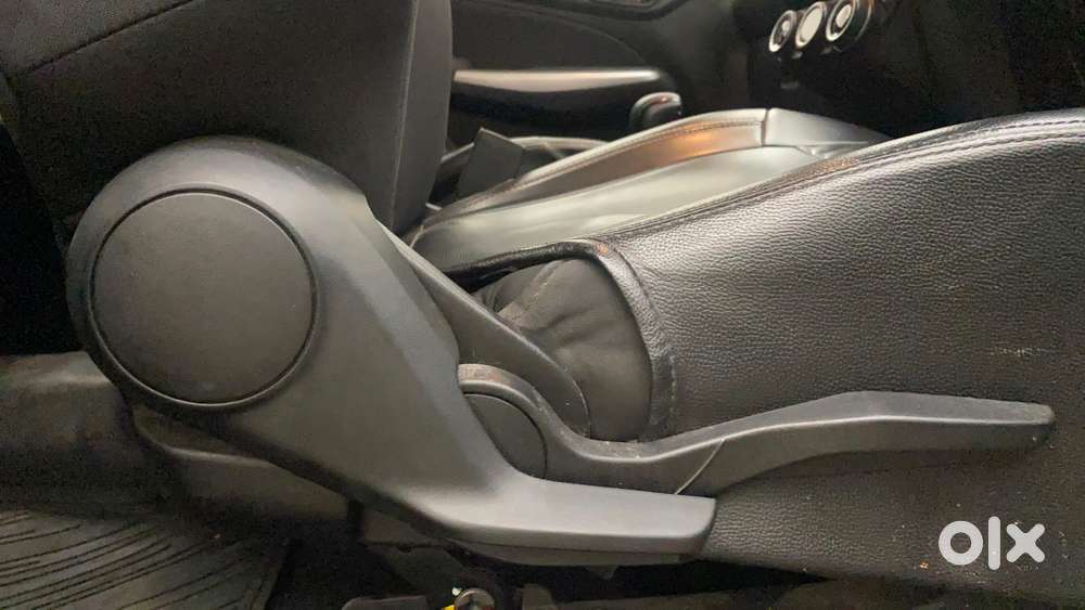Maruti Suzuki Swift Amt Zxi, 2022, Petrol