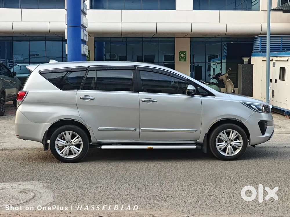 Toyota Innova Crysta 2021 V Type