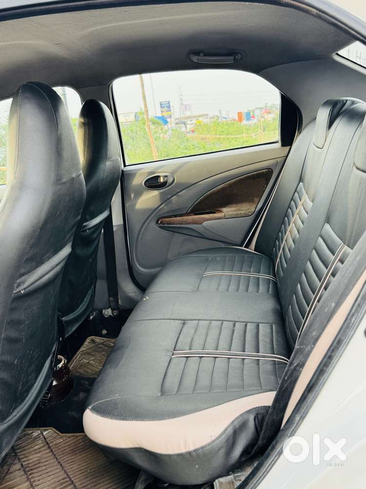 Toyota Etios 2010-2012 Vx, 2011, Cng & Hybrids