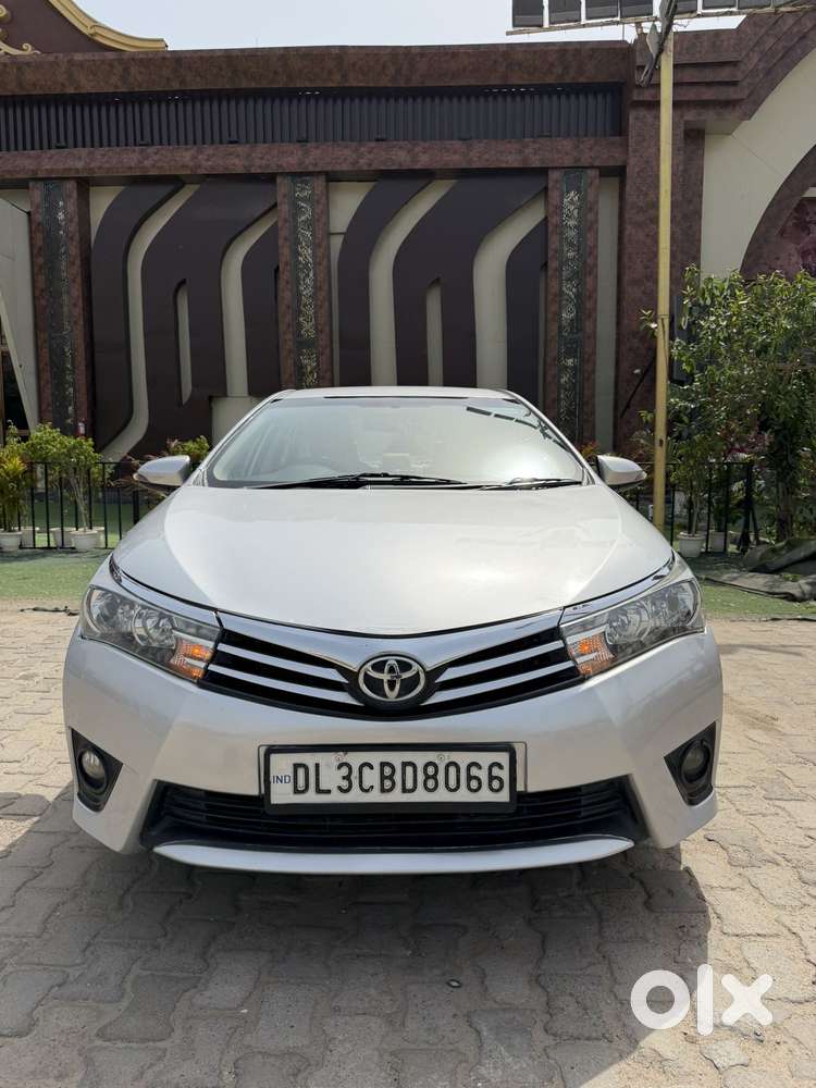 Toyota Corolla Altis, 2014, Petrol