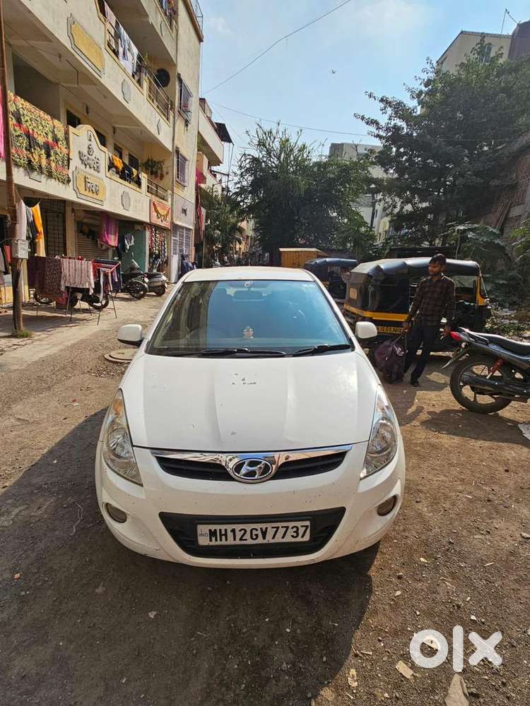 Hyundai Car Diesel 2011