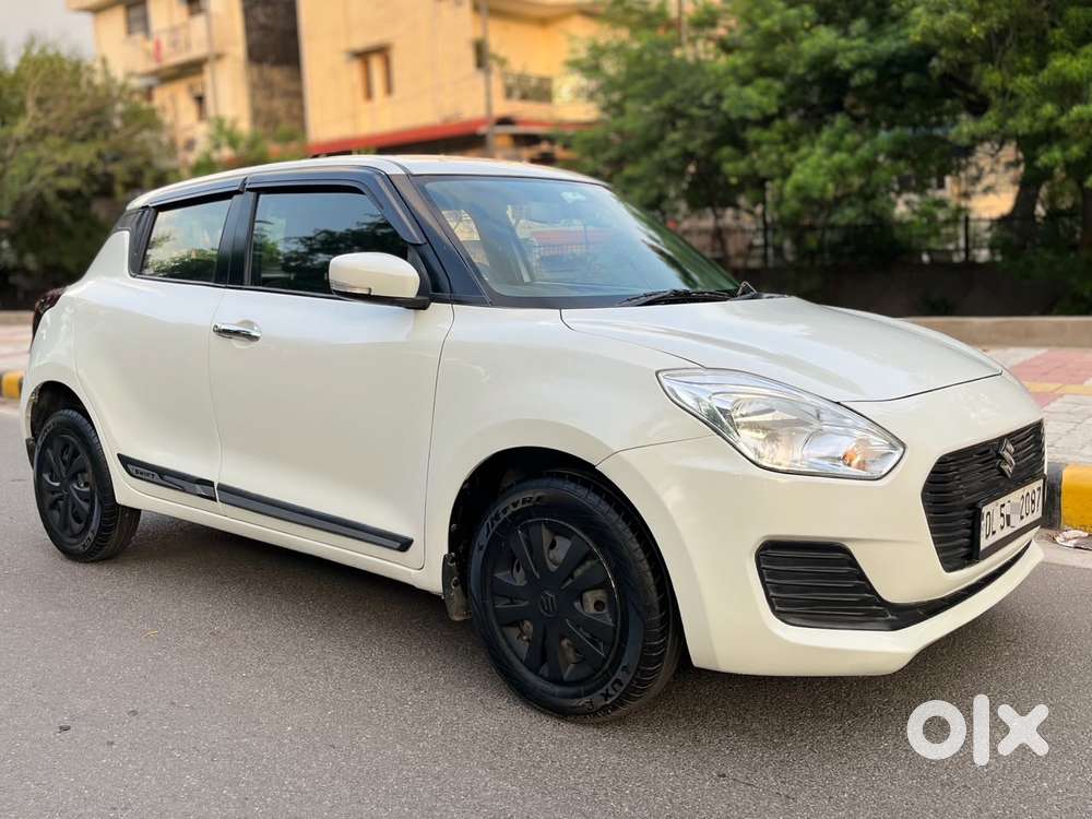 Maruti Suzuki Swift Vxi Ags, 2019, Petrol