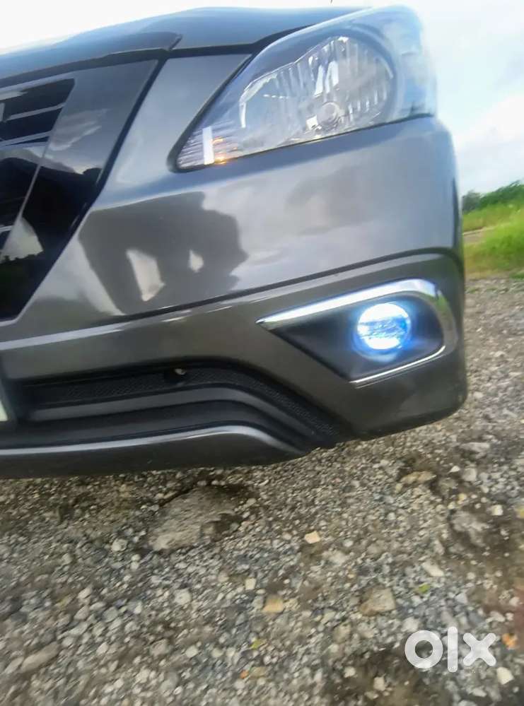 Toyota Innova 2014 Diesel Well Maintained