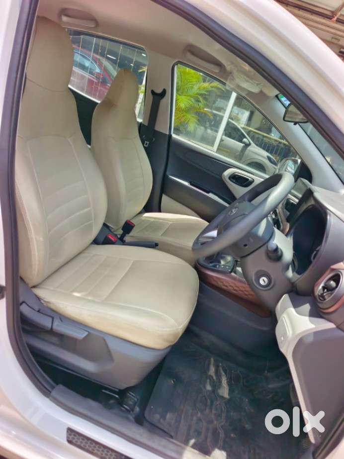 Hyundai Aura 1.2 S Petrol Amt, 2022, Petrol