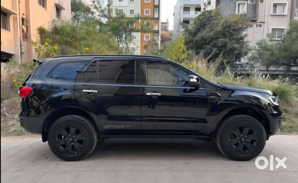 Ford Endeavour 2l Tit+ 4x4 At (sport)