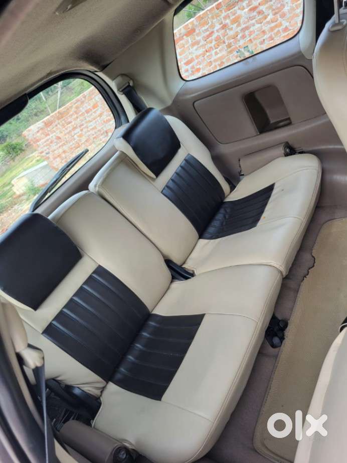 Toyota Innova 2.5 G (diesel) 8 Seater, 2015, Diesel