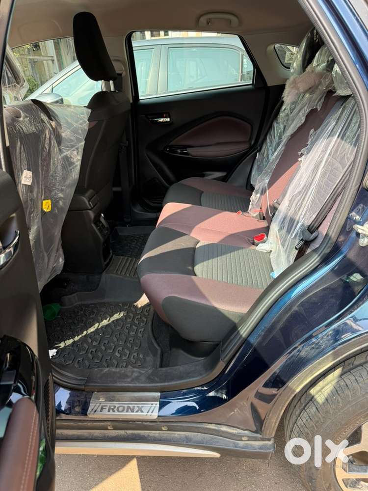 Maruti Suzuki Fronx Alpha 1.0l Turbo 2025 Mt - Only 5,500 Km, Big Save