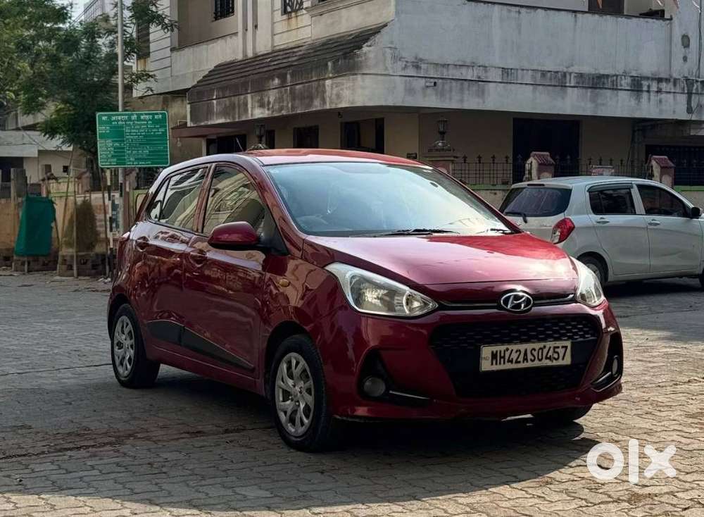 Hyundai I10 Sportz, 2015, Petrol