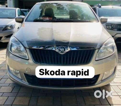 Skoda Rapid 1.5 Tdi At Ambition With Alloy Wheel, 2015, Diesel