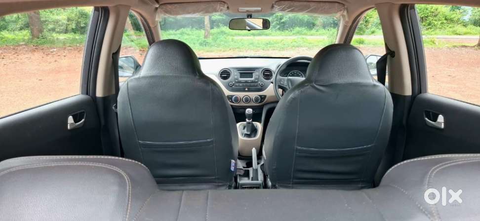 Hyundai Grand I10 Sportz, 2015, Petrol