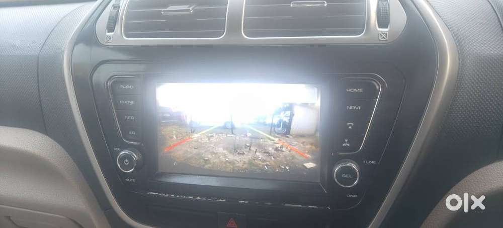 Mahindra Tuv 300 T10, 2019, Diesel