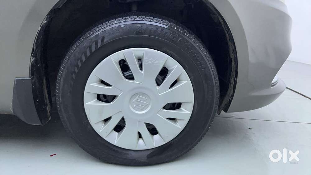 Maruti Suzuki Swift Dzire 1.3 Vxi, 2016, Petrol