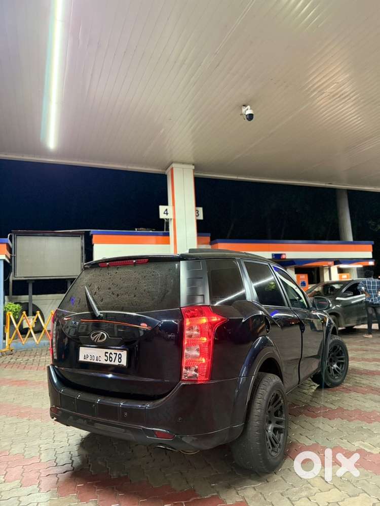 Mahindra Xuv500 2015