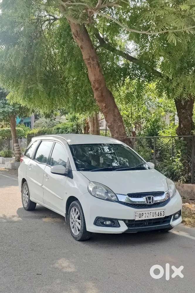 Honda Mobilio Diesel  Top Variant  Excellent Mileage  7 Seater