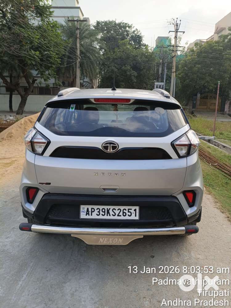 Tata Nexon 1.5 Revotorq Xm (s), 2021, Diesel