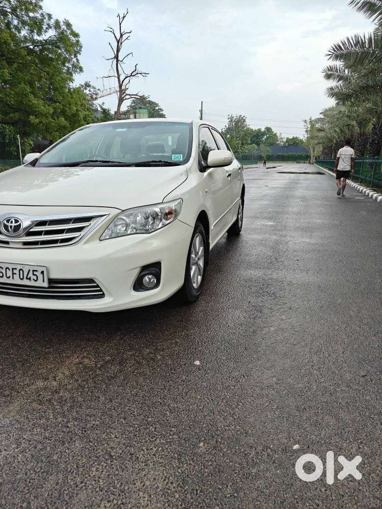 Toyota Corolla Altis G, 2014, Petrol
