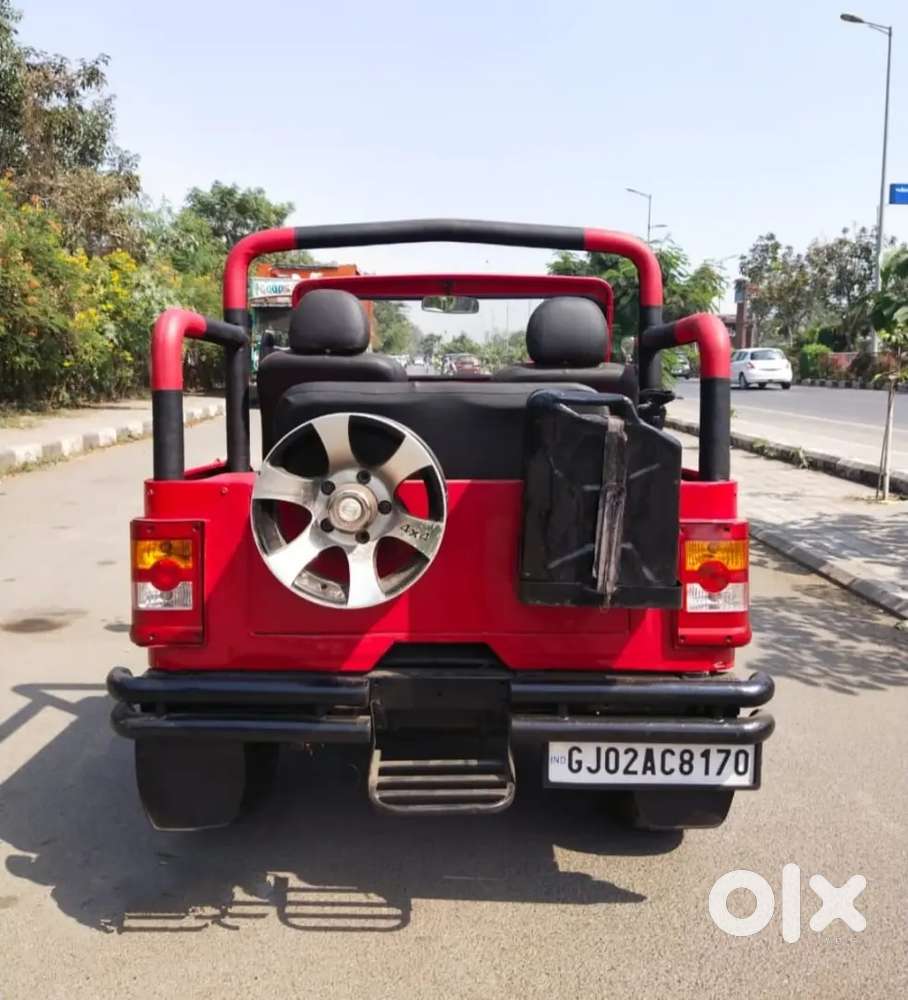 Mahindra Open Gypsy Jeep