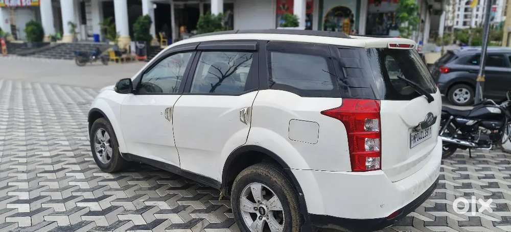 Mahindra Xuv500 2013 Diesel 95000 Km Driven