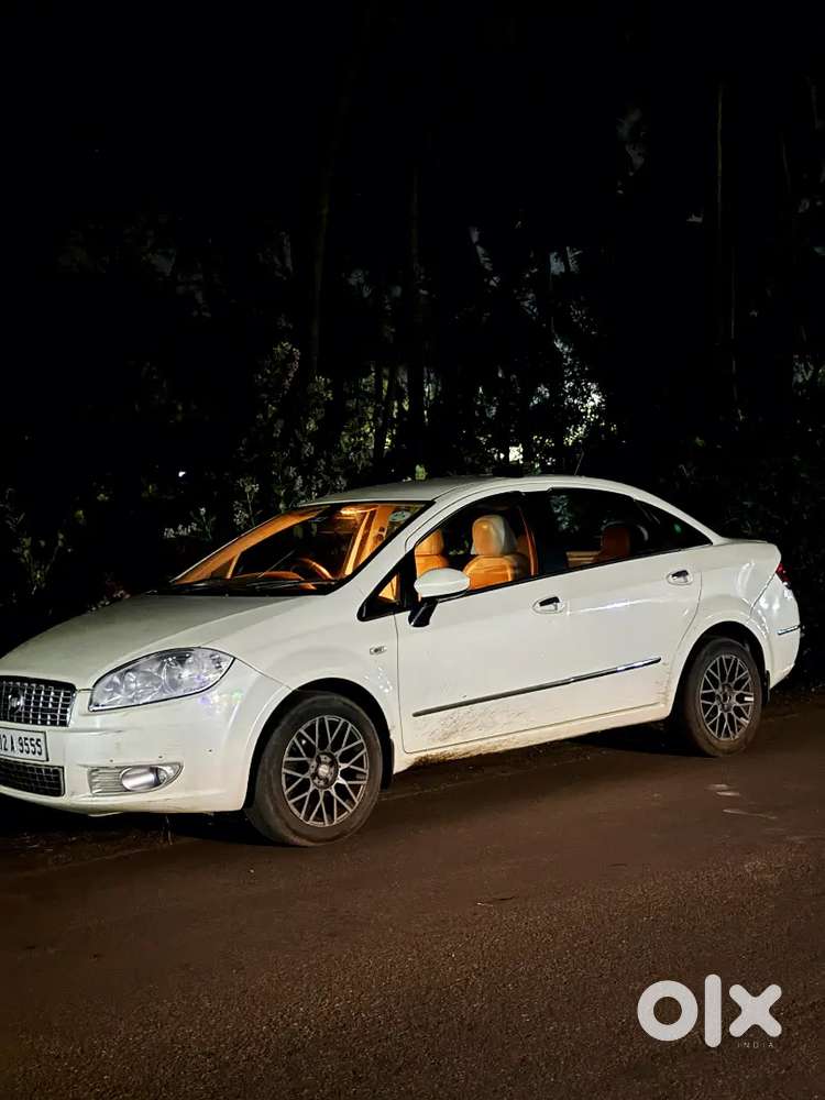Fiat Linea 2014 Petrol 119000 Km Driven